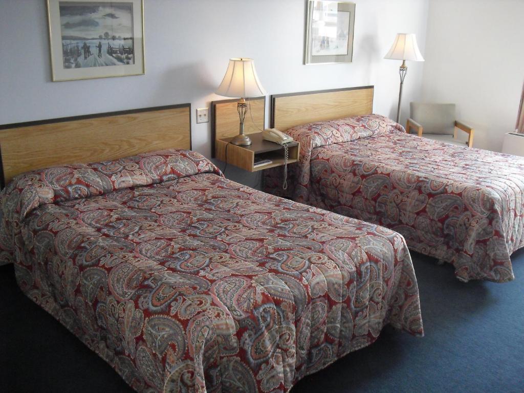 Auberge La Diligence Dolbeau-Mistassini Kamer foto